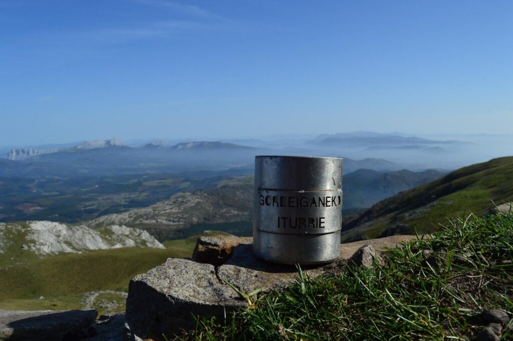 gorbea summit tops